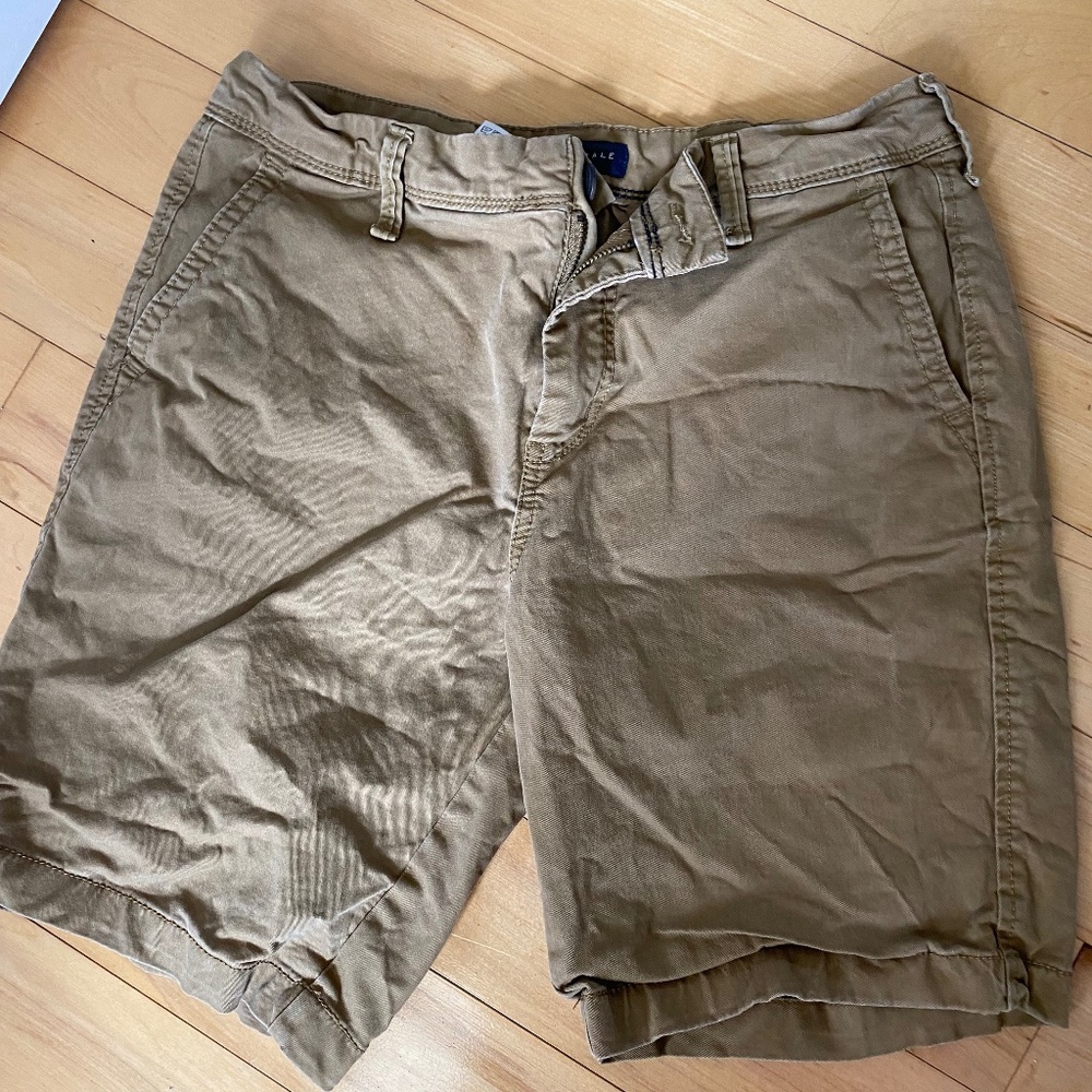 Aeropostale Mens Cargo shorts size 29 waist